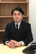 　　代表取締役</br>　　 金原　裕一